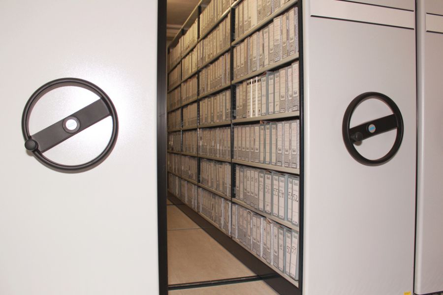 Rollarchiv in der Uni-Bibliothek