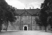 Gebäude der Universität Frankfurt (Oder) - historische Ansicht