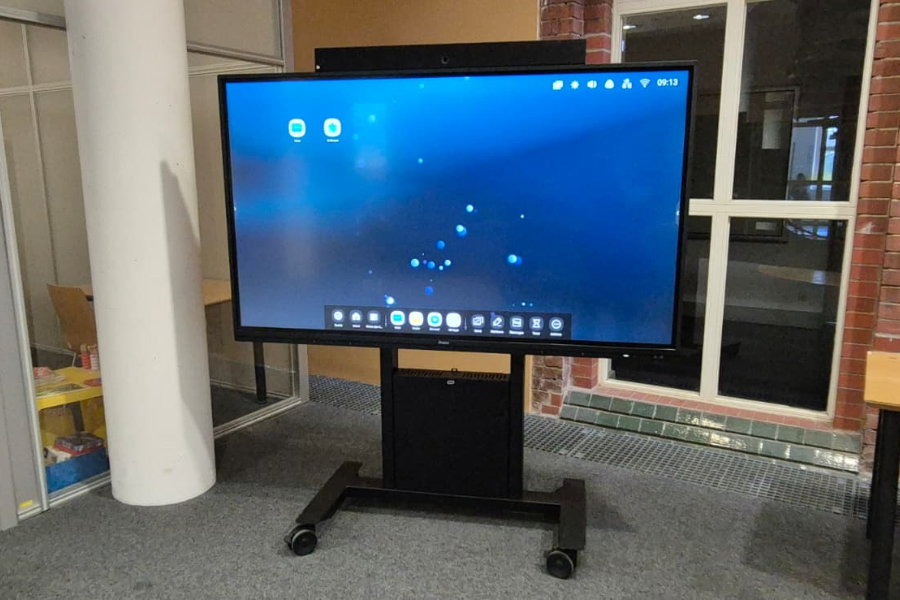 mobles Smartboard 900x600
